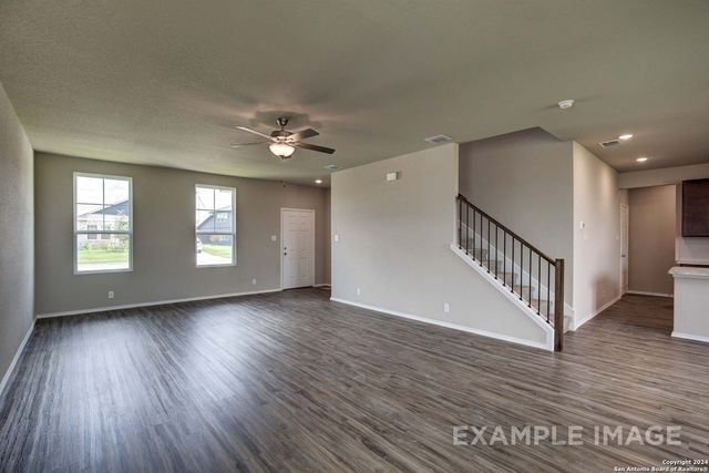 16415 Basil Cove, Elmendorf, TX 78112