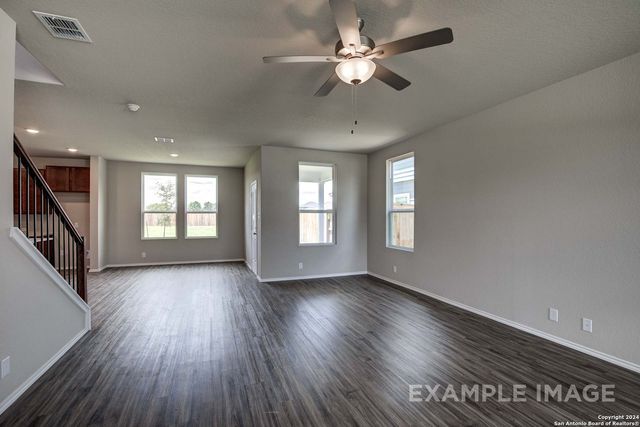 16415 Basil Cove, Elmendorf, TX 78112