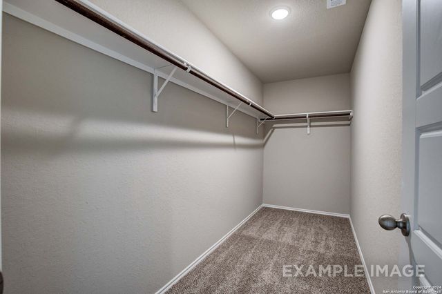 16415 Basil Cove, Elmendorf, TX 78112