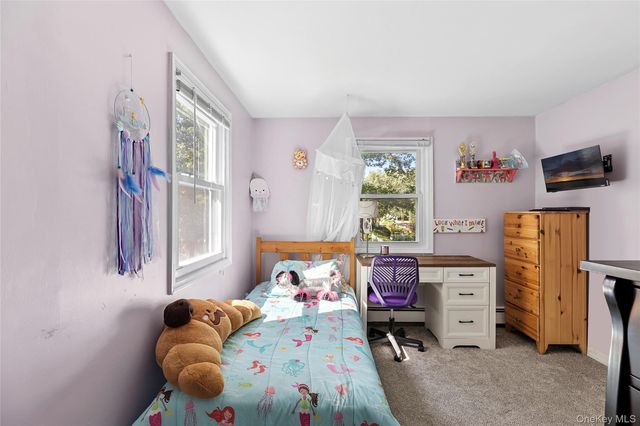 12 Lakeview Drive, Middle Island, NY 11953