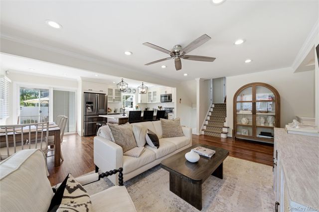 149 Raleigh Lane, West Islip, NY 11795