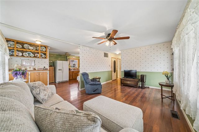 39 Forbes Drive, Latrobe, PA 15650