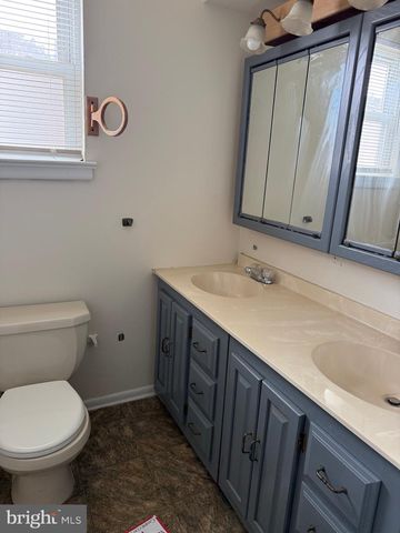 40--7 FLORENCE TOLLGATE PL, Florence, NJ 08518