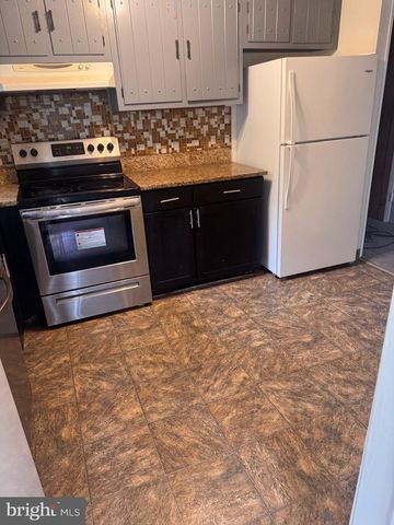 40--7 FLORENCE TOLLGATE PL, Florence, NJ 08518
