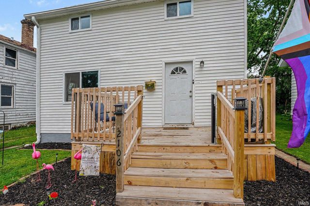 2106 High Street, South Bend, IN 46613