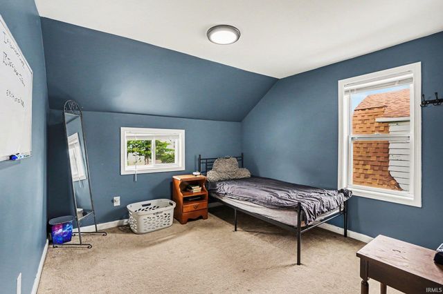 2106 High Street, South Bend, IN 46613