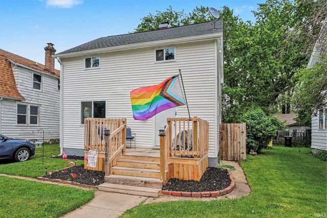 2106 High Street, South Bend, IN 46613