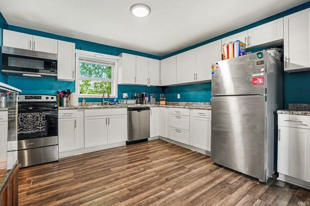 2106 High Street, South Bend, IN 46613