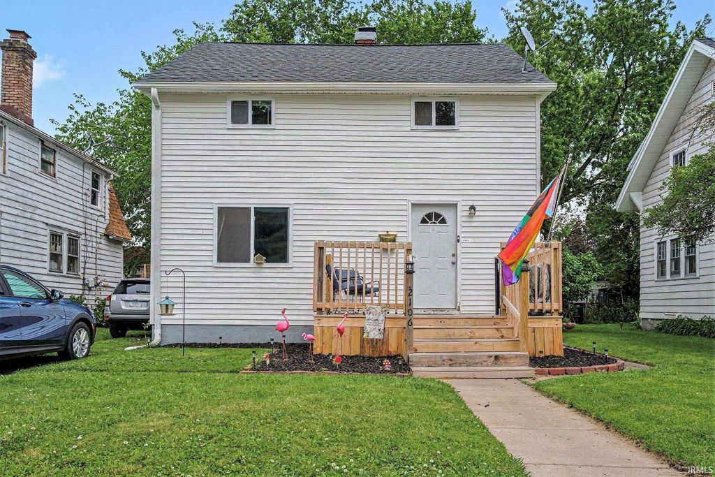 2106 High Street, South Bend, IN 46613