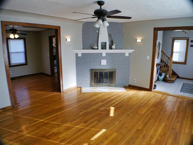 9837 Minnick Avenue, Oak Lawn, IL 60453