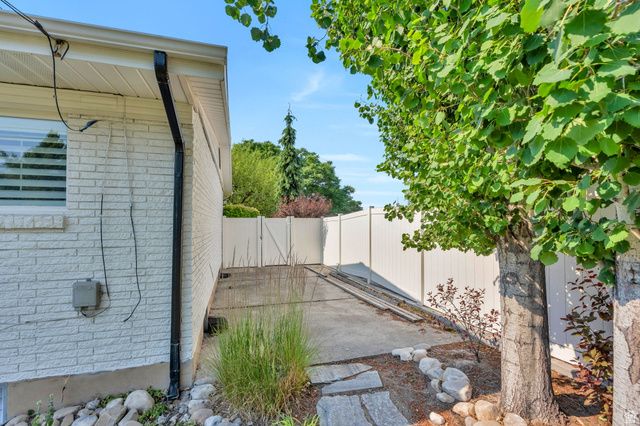 871 E 500 S, Orem, UT 84097
