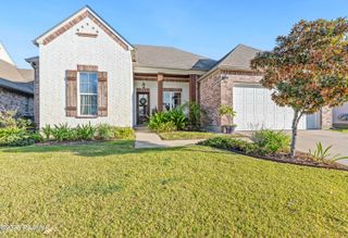 203 Gentle Island Drive, Broussard, LA 70518