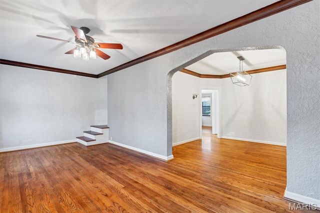 6021 Leona Street, St Louis, MO 63116