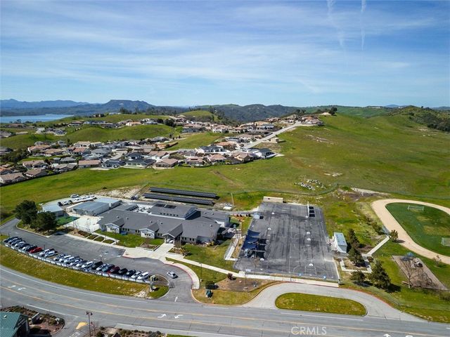 2121 Wood Duck, Paso Robles, CA 93446