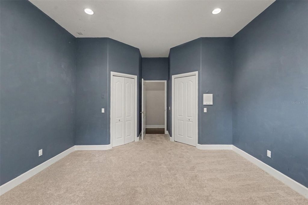 Image 12 of property listing at 37616 SKY RIDGE CIRCLE, Dade City, FL 33525