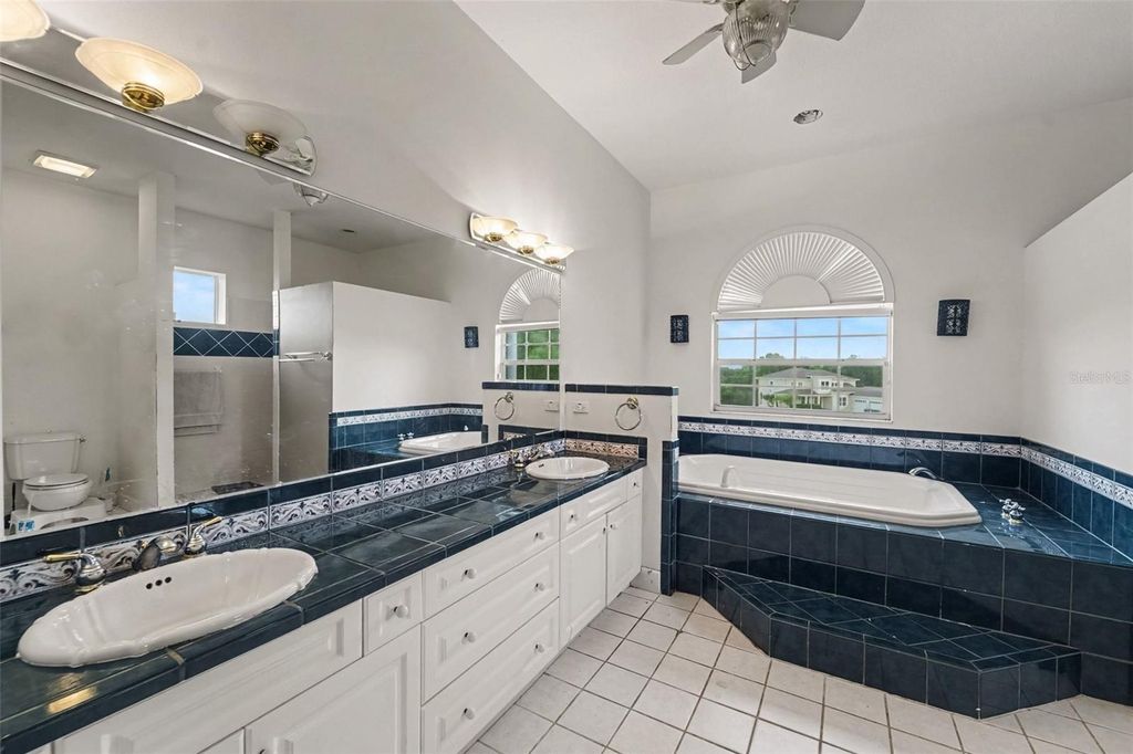 Image 13 of property listing at 37616 SKY RIDGE CIRCLE, Dade City, FL 33525