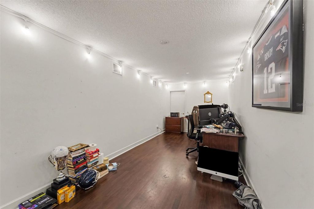 Image 14 of property listing at 37616 SKY RIDGE CIRCLE, Dade City, FL 33525