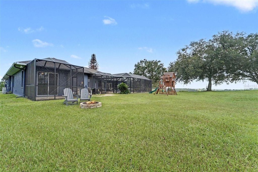 Image 23 of property listing at 37616 SKY RIDGE CIRCLE, Dade City, FL 33525