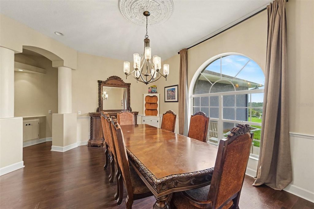 Image 5 of property listing at 37616 SKY RIDGE CIRCLE, Dade City, FL 33525