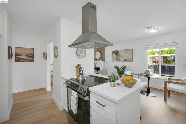 2610 Hawthorne Ave, Hayward, CA 94545