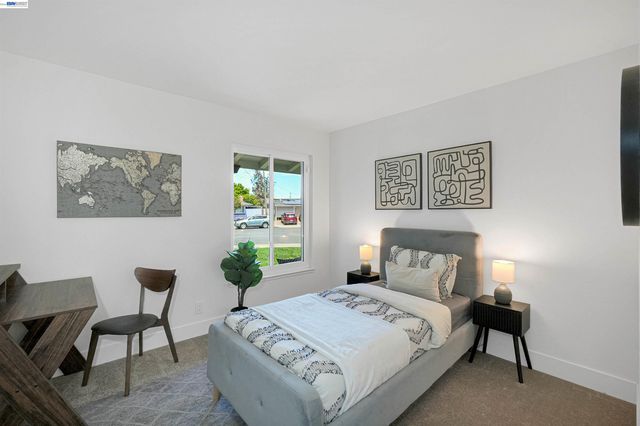 2610 Hawthorne Ave, Hayward, CA 94545