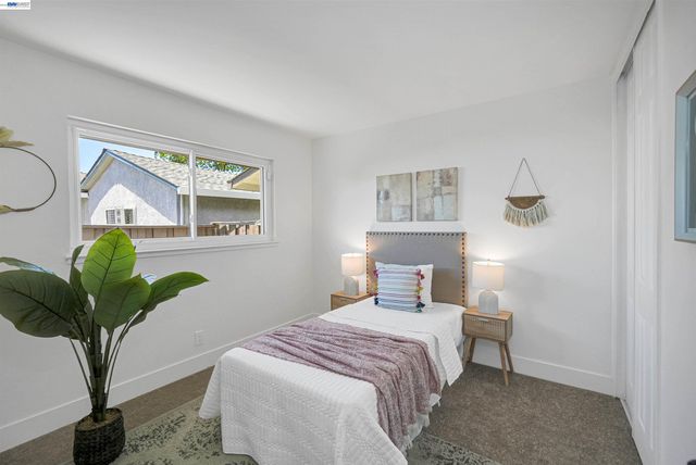 2610 Hawthorne Ave, Hayward, CA 94545