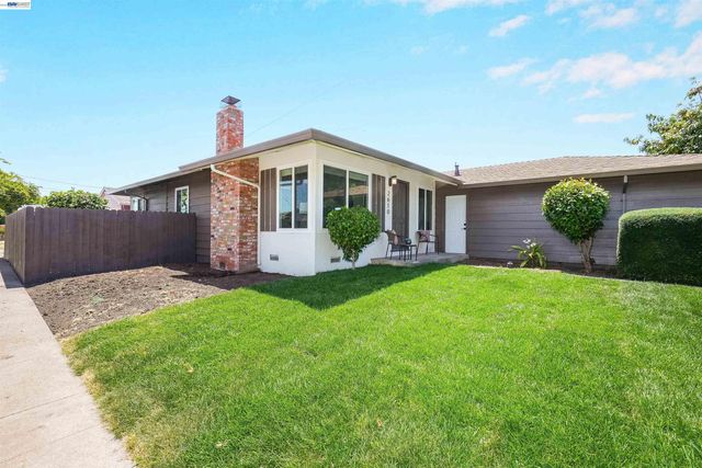 2610 Hawthorne Ave, Hayward, CA 94545