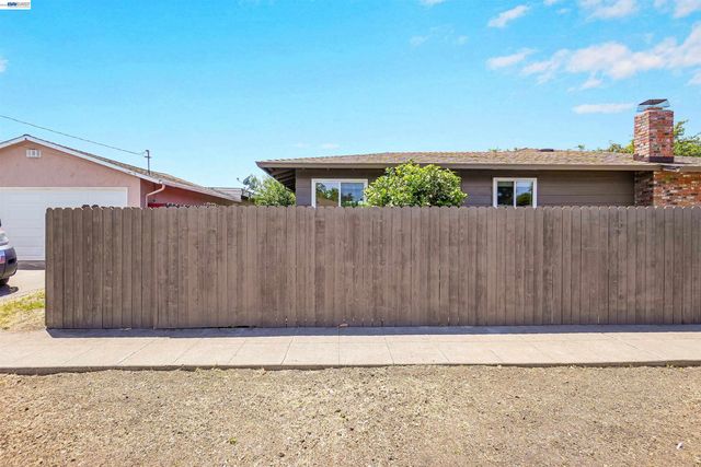 2610 Hawthorne Ave, Hayward, CA 94545