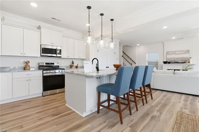3017 Pretty Lake AVE, Norfolk, VA 23518