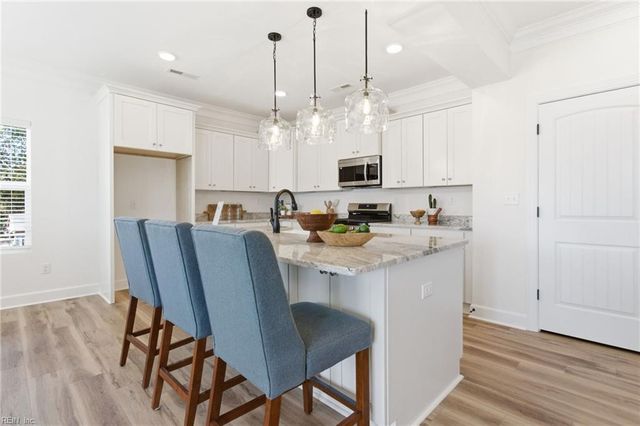 3017 Pretty Lake AVE, Norfolk, VA 23518