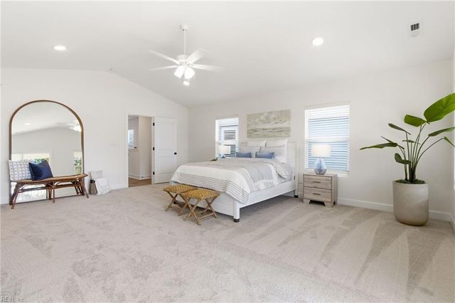 3017 Pretty Lake AVE, Norfolk, VA 23518