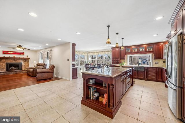 2312 PATRICIA DR, Broomall, PA 19008