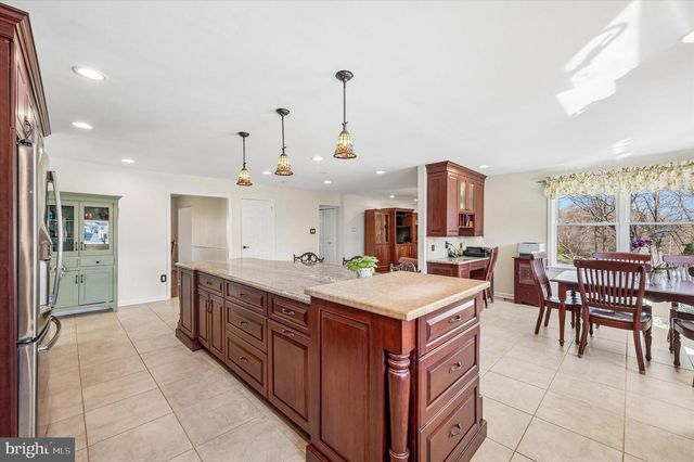 2312 PATRICIA DR, Broomall, PA 19008