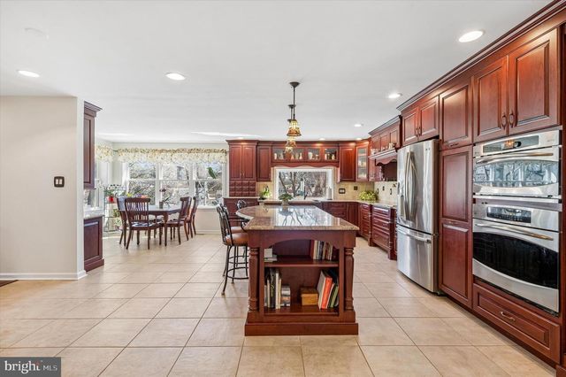 2312 PATRICIA DR, Broomall, PA 19008