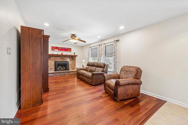 2312 PATRICIA DR, Broomall, PA 19008