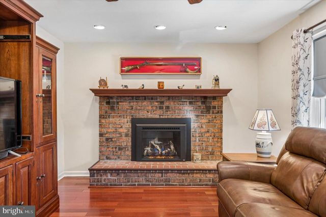 2312 PATRICIA DR, Broomall, PA 19008