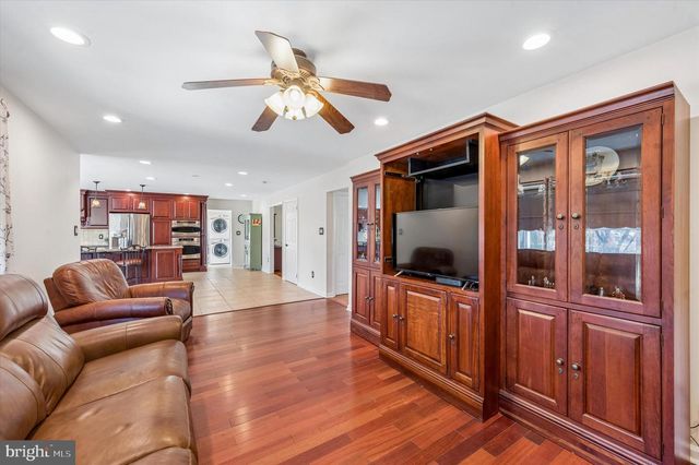 2312 PATRICIA DR, Broomall, PA 19008