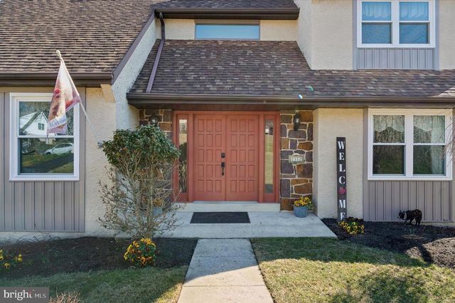 2312 PATRICIA DR, Broomall, PA 19008