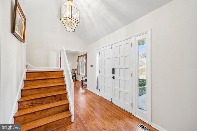 2312 PATRICIA DR, Broomall, PA 19008