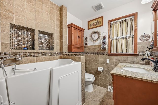 620 Thomas Road, Lisbon, OH 44432
