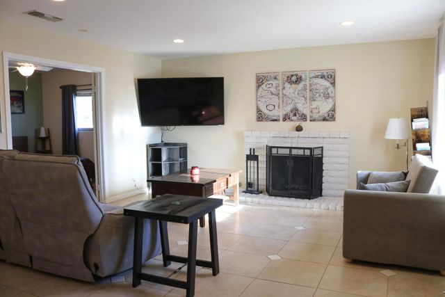 76550 Faber Circle, Palm Desert, CA 92211