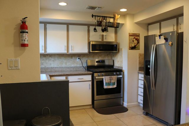 76550 Faber Circle, Palm Desert, CA 92211