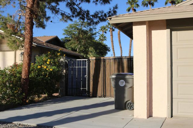 76550 Faber Circle, Palm Desert, CA 92211