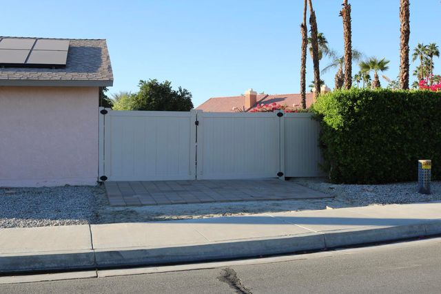 76550 Faber Circle, Palm Desert, CA 92211