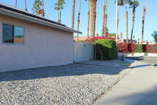 76550 Faber Circle, Palm Desert, CA 92211