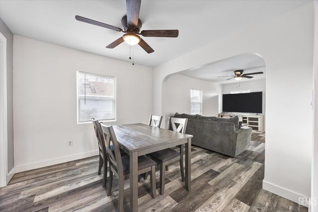 115 E Moneta Avenue, Bakersfield, CA 93308