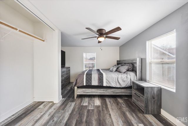 115 E Moneta Avenue, Bakersfield, CA 93308