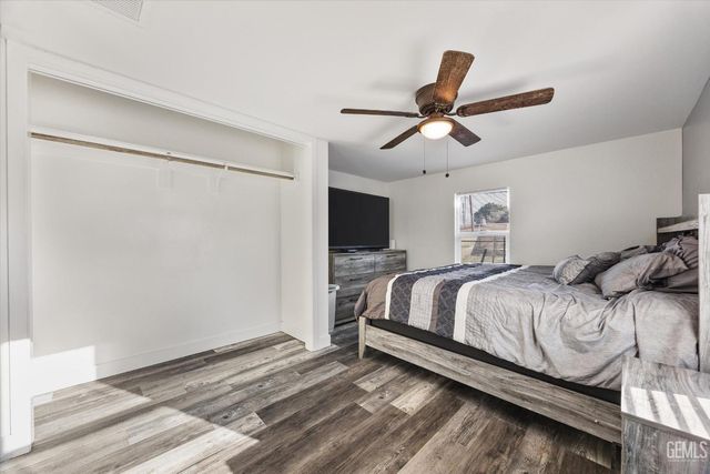 115 E Moneta Avenue, Bakersfield, CA 93308