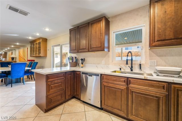 2419 Vegas Valley Drive, Las Vegas, NV 89121