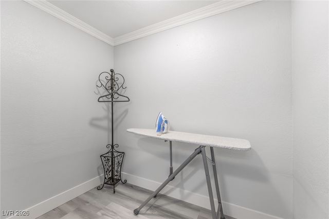 2419 Vegas Valley Drive, Las Vegas, NV 89121